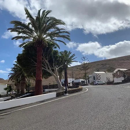Semesterbostad Centro Ave Fenix Femés