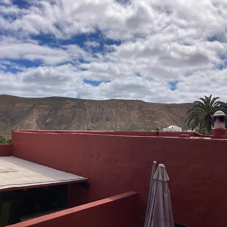 Centro Ave Fenix Semesterbostad Femés